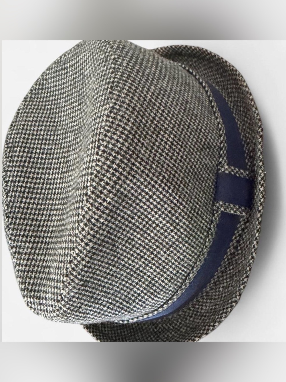 Daniel Cremieux Gray Tweed Fedora with Navy Band